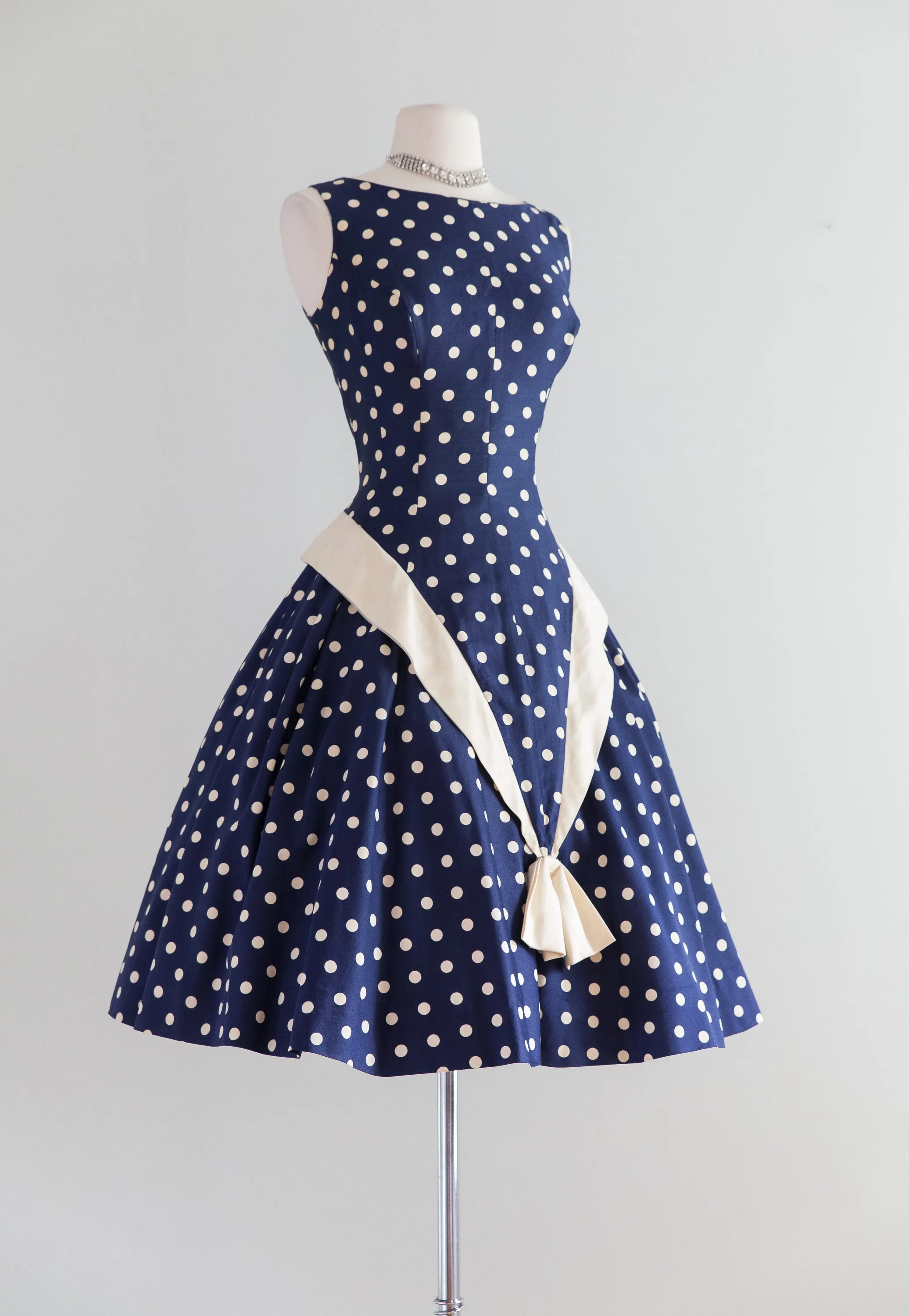 1950's Navy Blue Polka Dot Sleeveless Party Dress / Waist 26