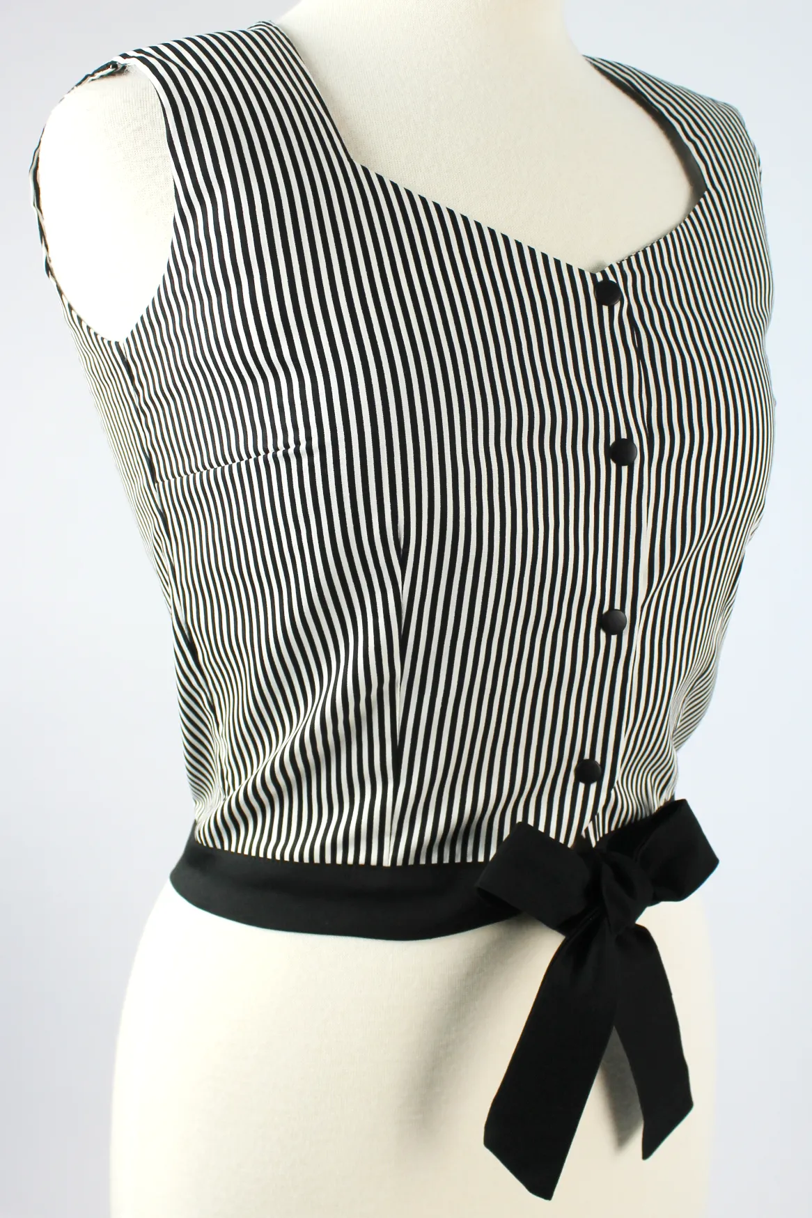 A Stripe Love Affair - Striped Knot Top #SLA