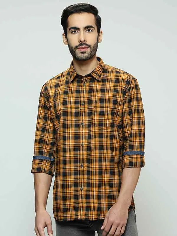 Men Checked Full Sleeve Cotton Shirt