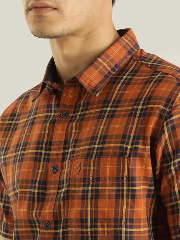 Men Checked Half Sleeve Cotton Blend Shirt