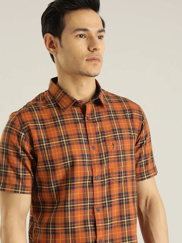 Men Checked Half Sleeve Cotton Blend Shirt