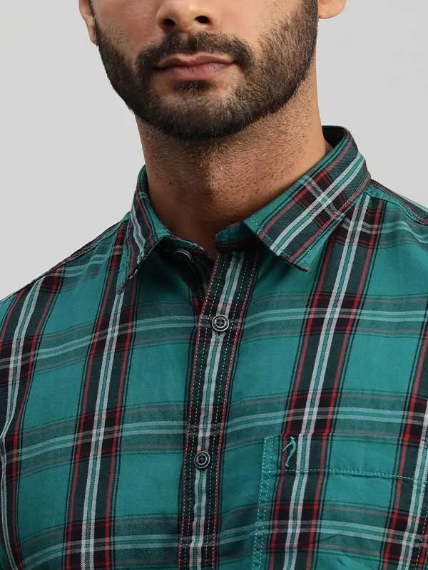 Men Checked Half Sleeve Cotton Shirt