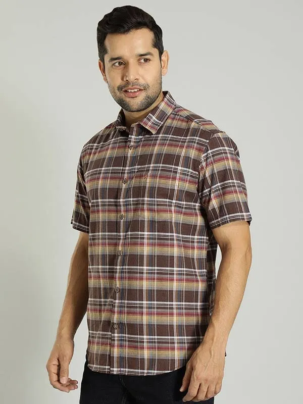 Men Checked Half Sleeve Cotton Shirt