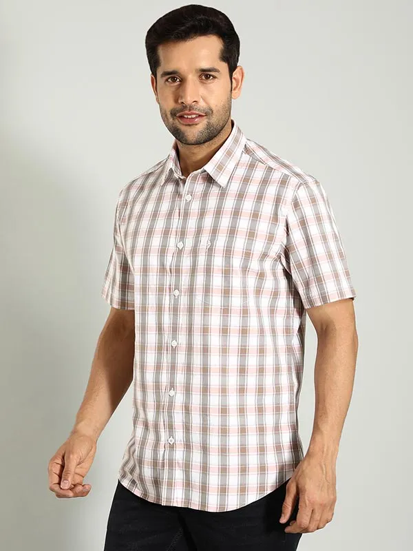 Men Checked Half Sleeve Cotton Shirt