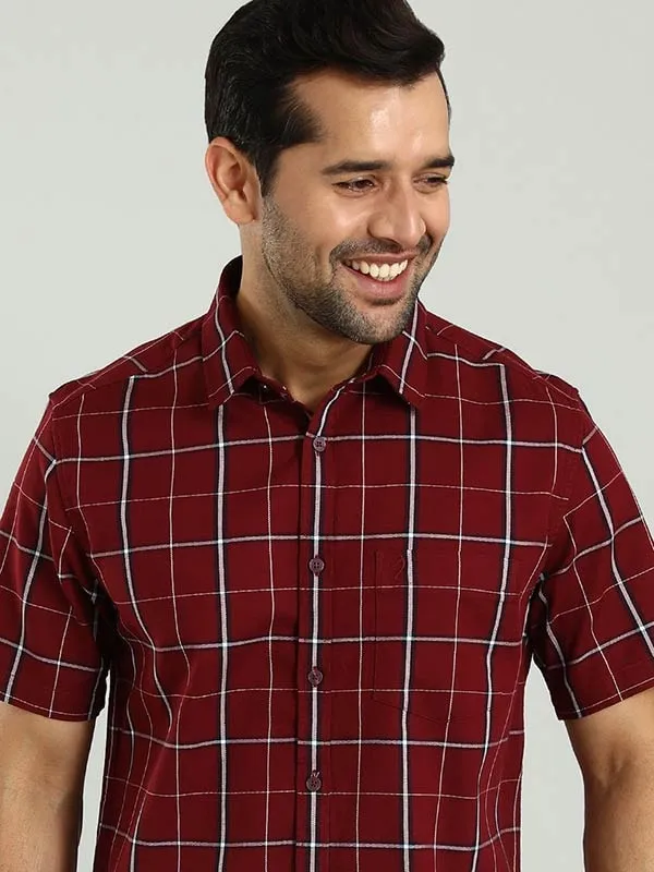 Men Checked Half Sleeve Cotton Shirt