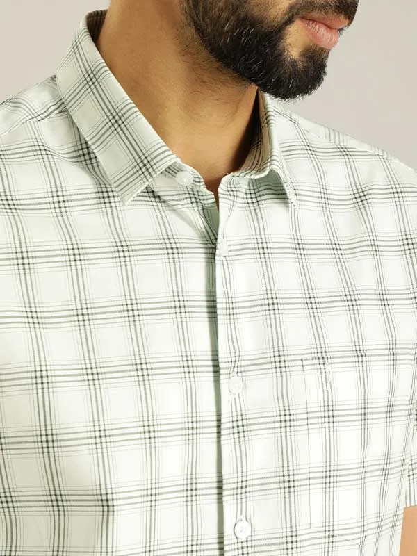 Men Checked Half Sleeve Cotton Shirt