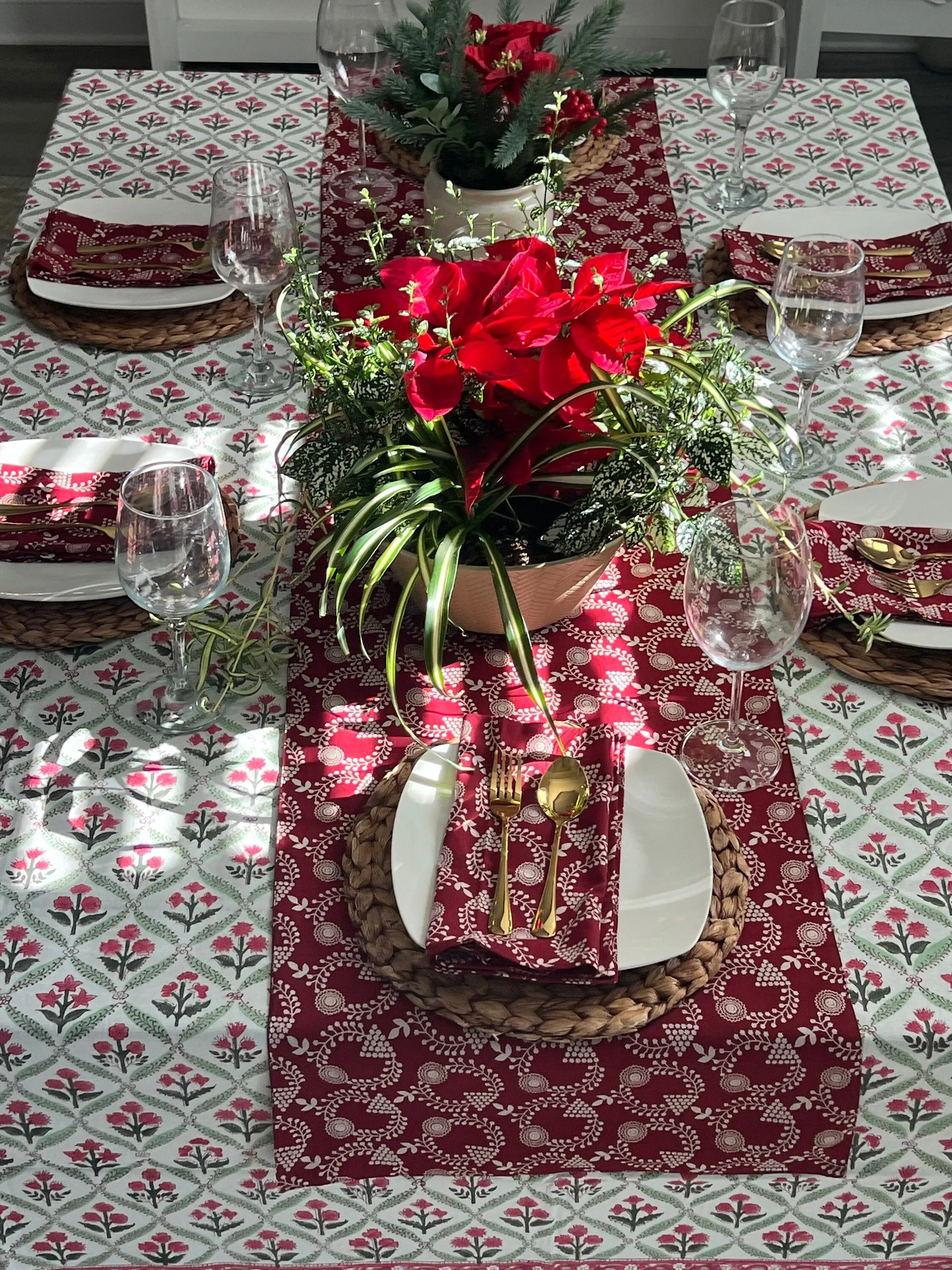 Red tablecloth in floral print dining room decor, Rectangle dining table, Home decor, Housewarming gift for her, Hostess gift, New home gift